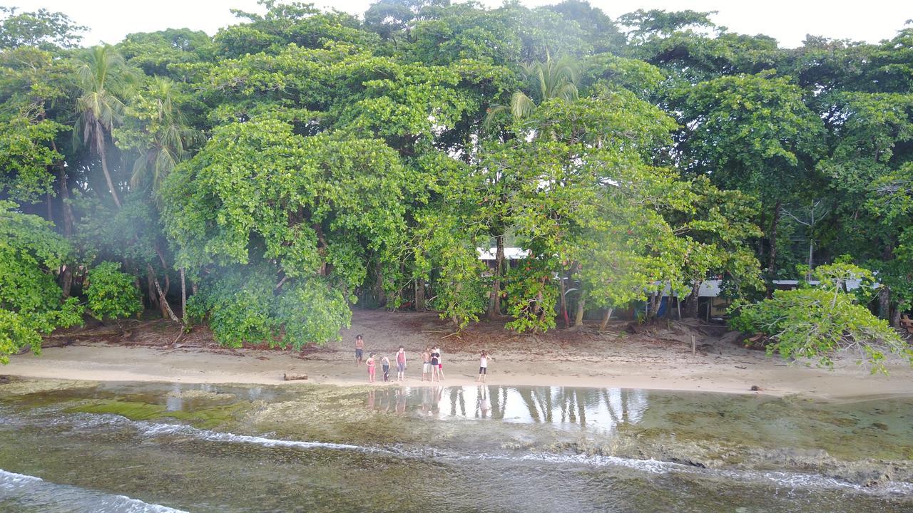 Hostel Oasis Puerto Viejo de Talamanca Exterior foto