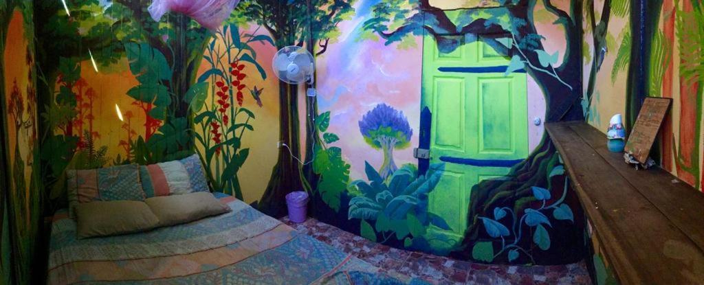 Hostel Oasis Puerto Viejo de Talamanca Exterior foto